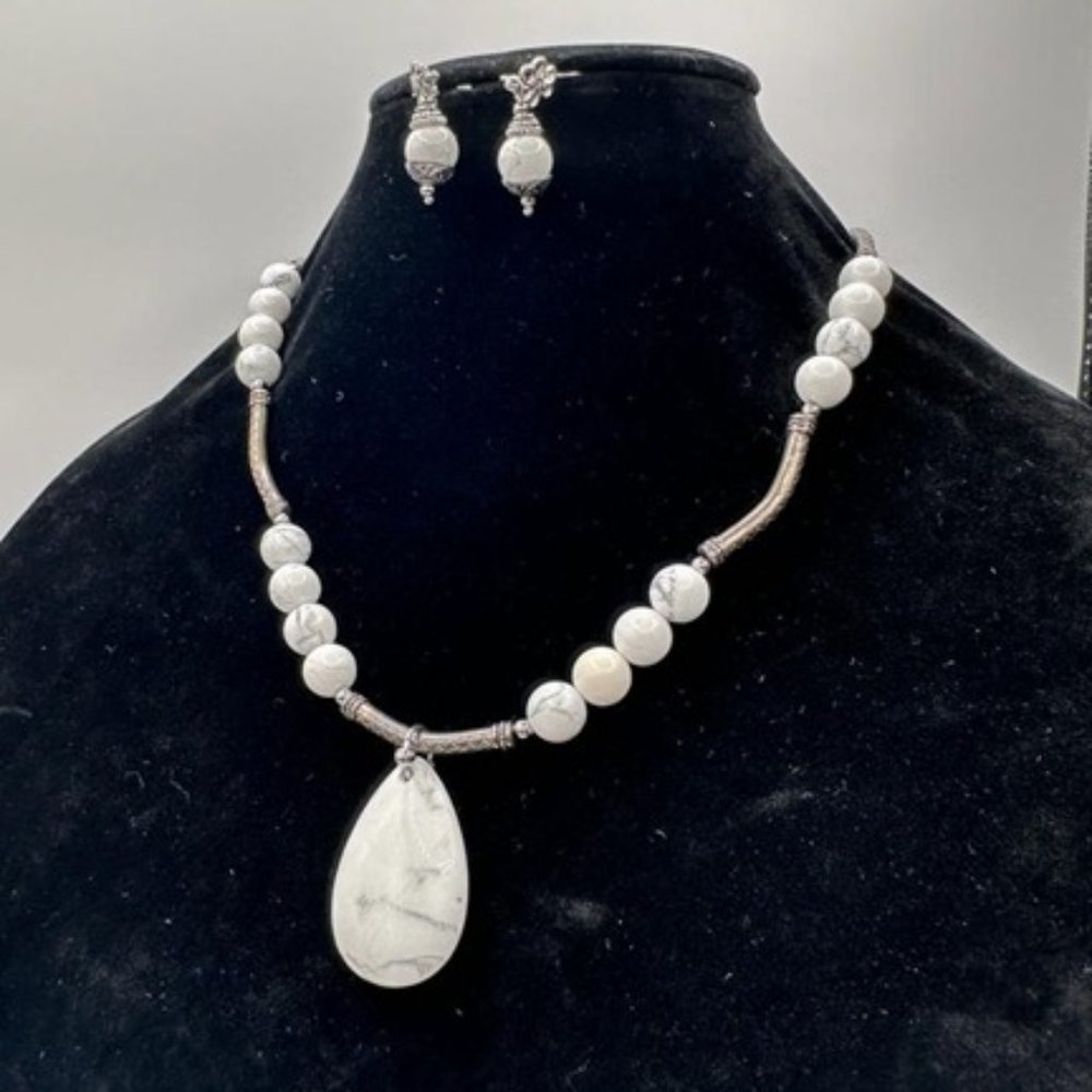 Necklace and earrings